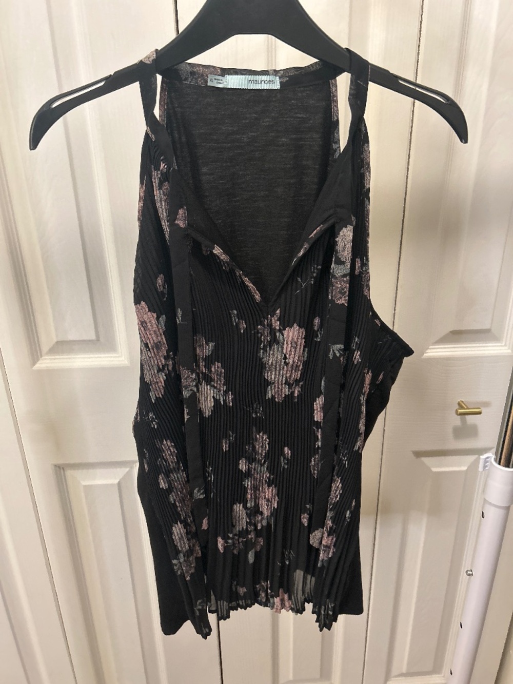 Maurices Black & Floral Pleated Racer Back Top Size XL
